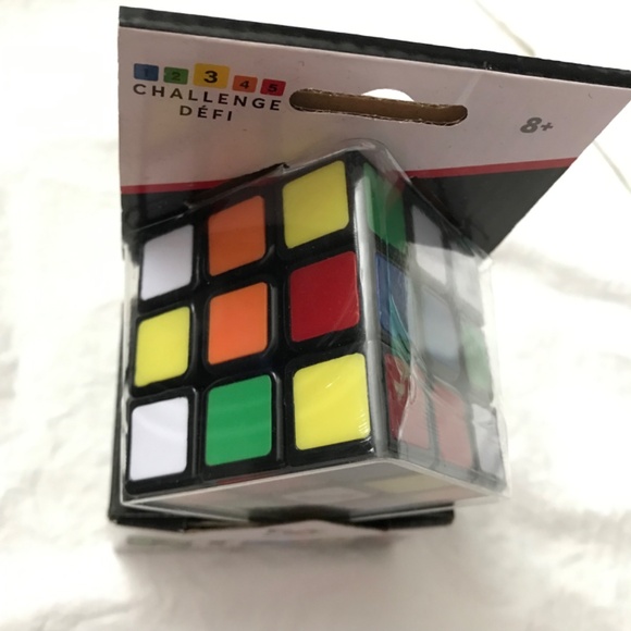 3x3 Original Rubik’s Cube - Picture 7 of 8